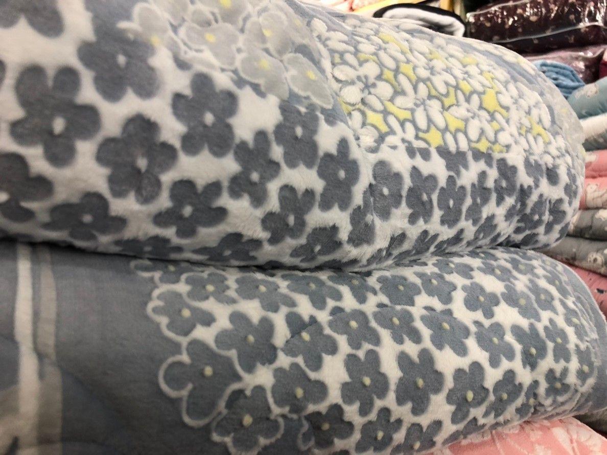 Get Korean bedding at great price! Visit popular 169 MIDO to get Korean quilts